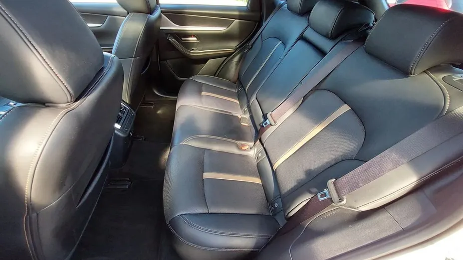 MAZDA CX-60 -