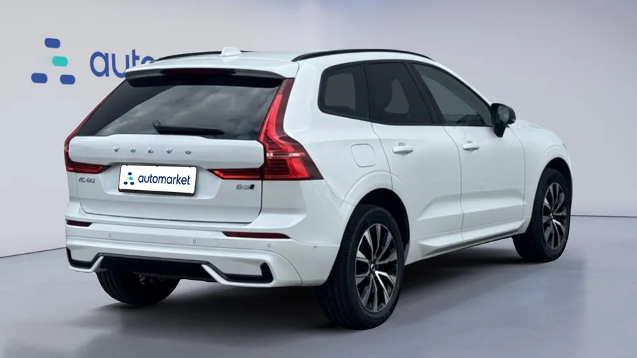 VOLVO XC60 XC60 B5 B AWD Plus Dark aut