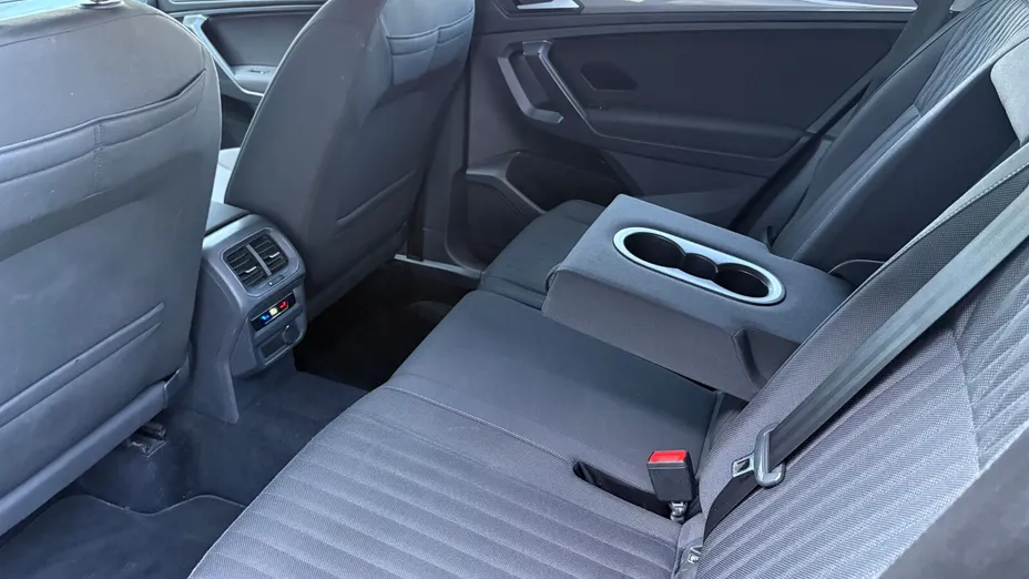 VOLKSWAGEN Tiguan Allspace -