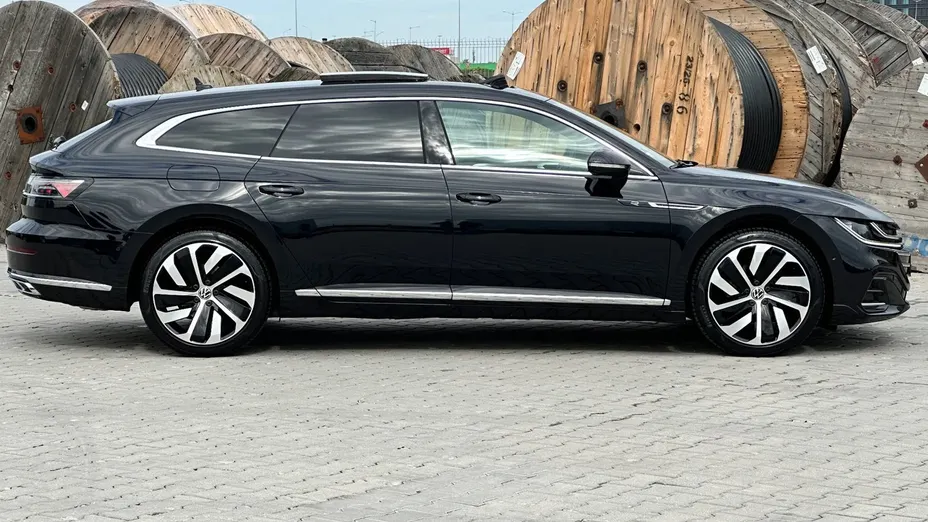 VOLKSWAGEN Arteon Arteon 2.0 TSI R-Line DSG