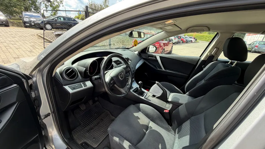 MAZDA 3 3 1.6 Exclusive