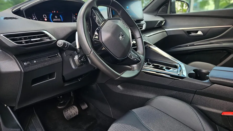 PEUGEOT 5008 5008 1.5 BlueHDi Allure S&S EAT8