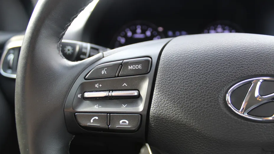 HYUNDAI i30 i30 1.5 T-GDI 48V Modern