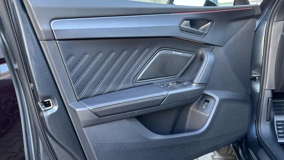 CUPRA Leon Leon 1.5 eTSI mHEV DSG Nowy