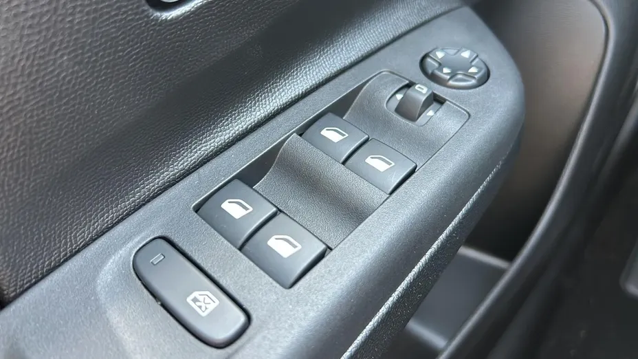 OPEL Corsa Corsa 1.2 T Edition S&S Nowy