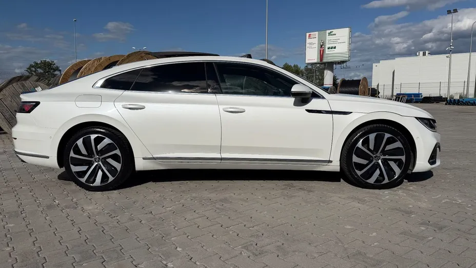VOLKSWAGEN Arteon -