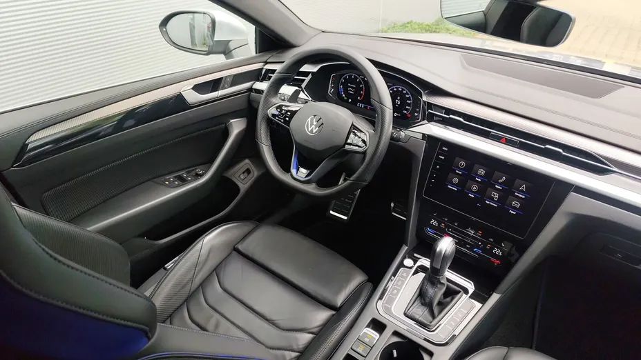 VOLKSWAGEN Arteon Arteon 2.0 TSI 4Motion R DSG