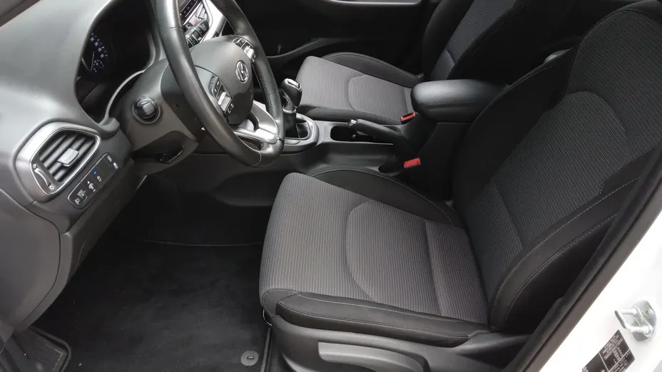 HYUNDAI i30 i30 1.0 T-GDI Modern