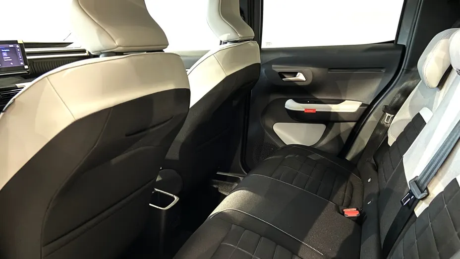 CITROEN C3 e-C3 EV113 Comfort Range 44.8kWh Max Nowy