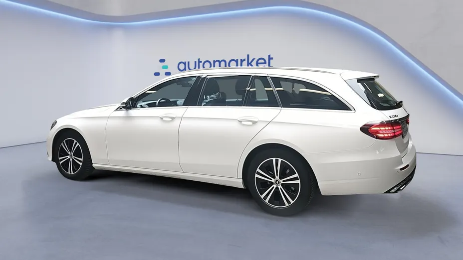 MERCEDES-BENZ E Klasa E 220 d 4-Matic