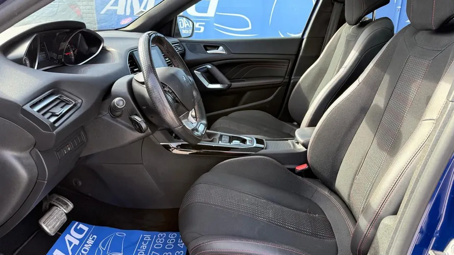 PEUGEOT 308 -