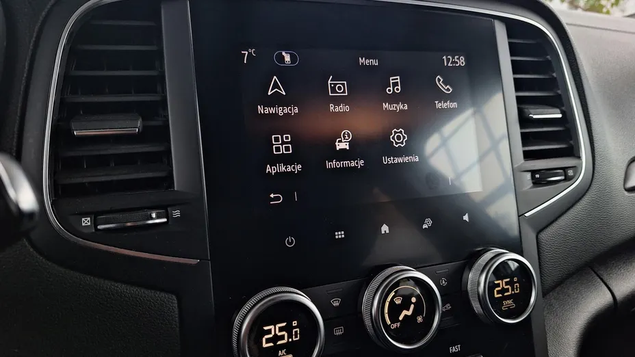 RENAULT Megane Megane 1.5 Blue dCi Zen