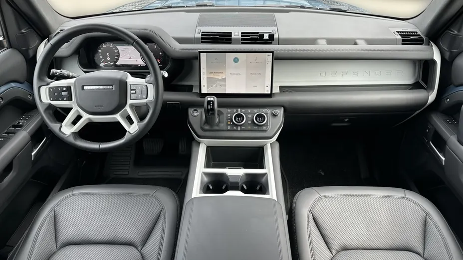 LAND ROVER Defender Defender 110 3.0 D250 mHEV X-Dynamic SE
