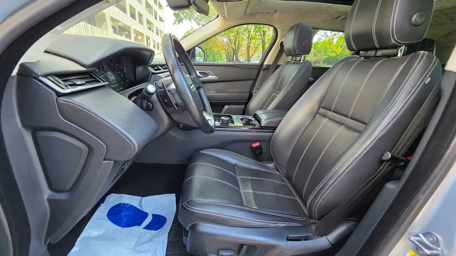 LAND ROVER Range Rover Velar -