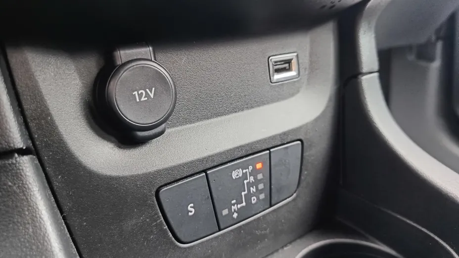 CITROEN C3 C3 1.2 PureTech Max EAT6