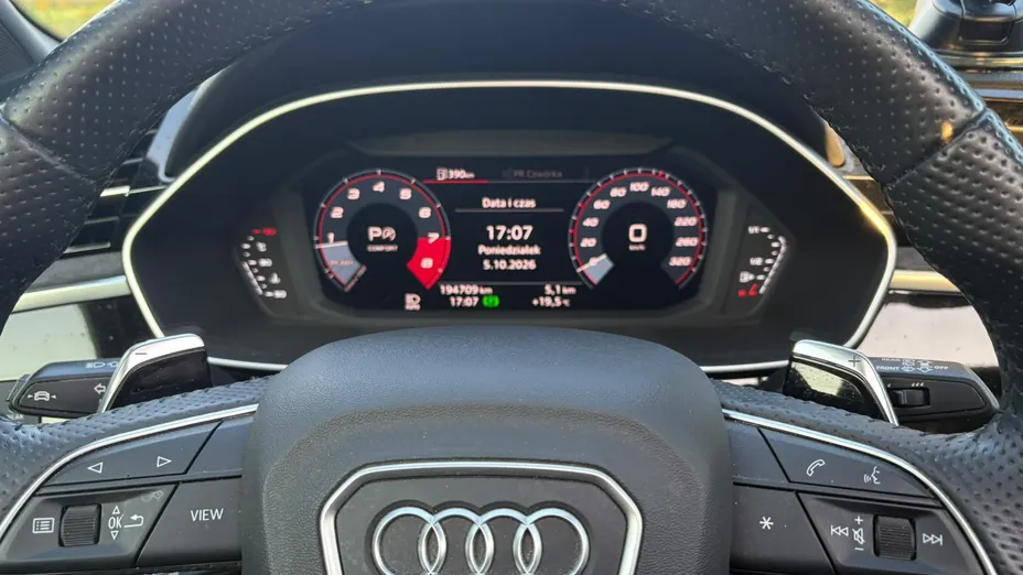 AUDI RS Q3 -