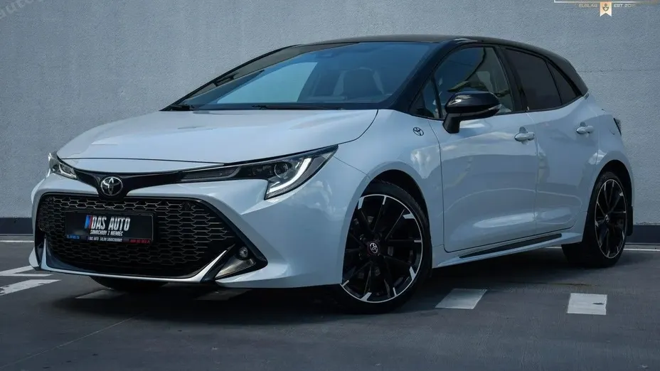 TOYOTA Corolla -