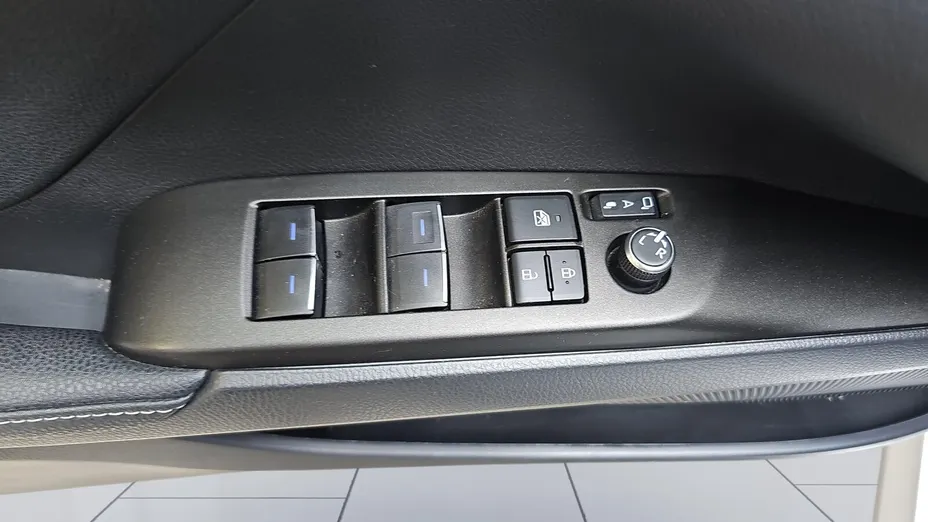 TOYOTA Camry Camry 2.5 Hybrid Prestige CVT