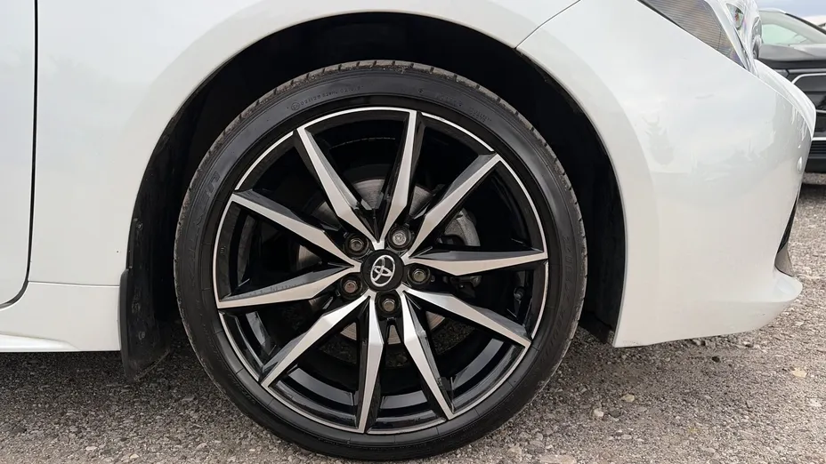TOYOTA Corolla Corolla 1.8 Hybrid GR Sport
