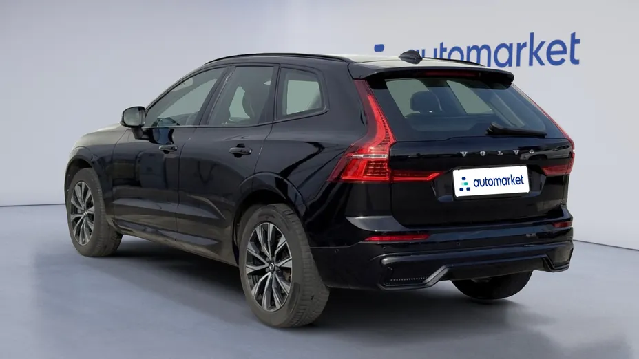 VOLVO XC60 XC60 B5 B AWD Plus Dark aut