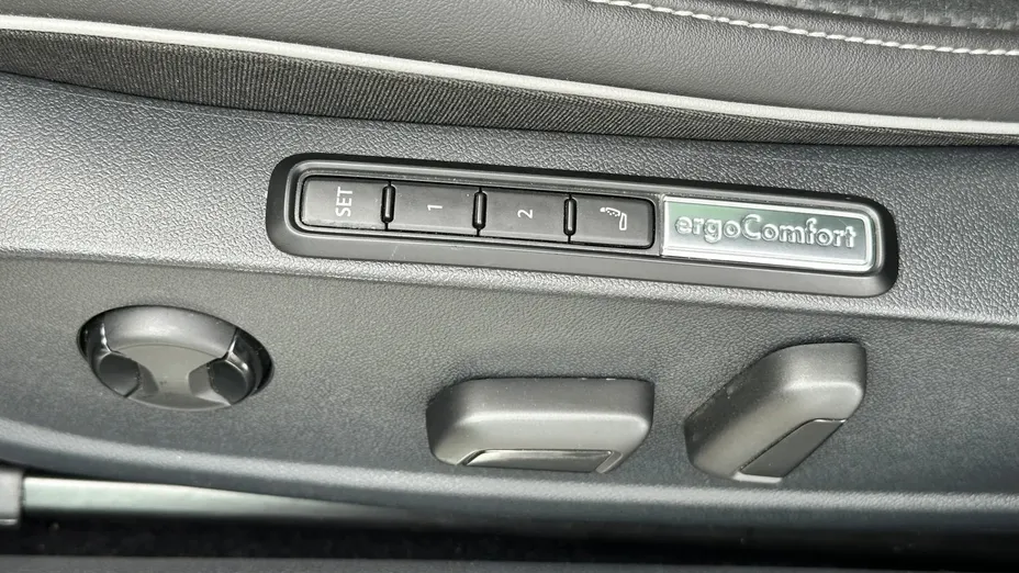 VOLKSWAGEN Arteon Arteon 2.0 TSI R-Line DSG