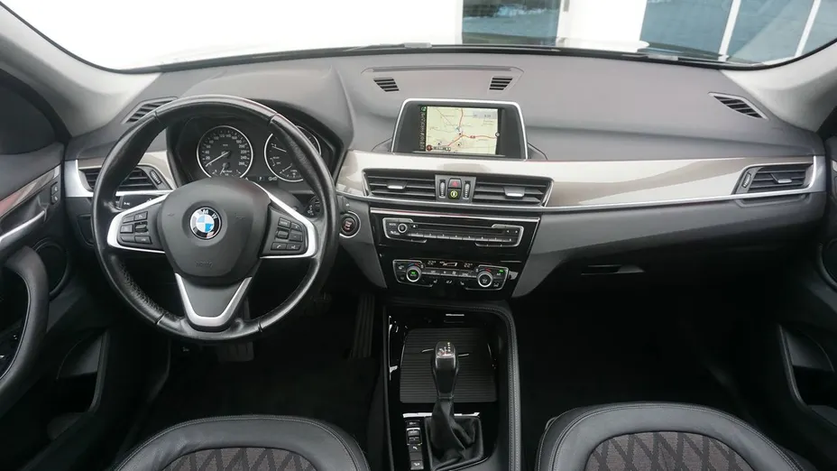 BMW X1 X1 sDrive18d xLine sport-aut