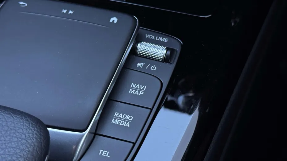 MERCEDES-BENZ CLA CLA 200 AMG Line 7G-DCT