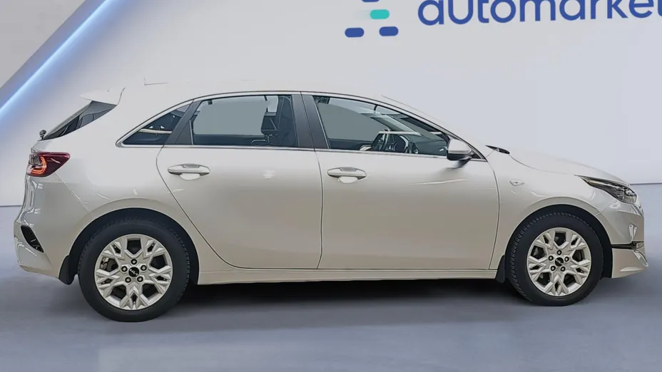 KIA Cee'd Ceed 1.5 T-GDI M