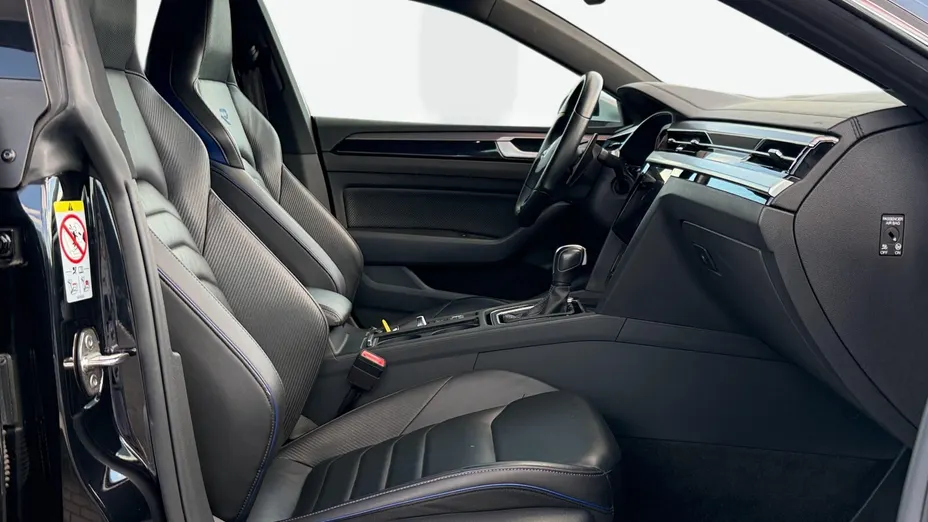 VOLKSWAGEN Arteon Arteon 2.0 TSI 4Motion R DSG