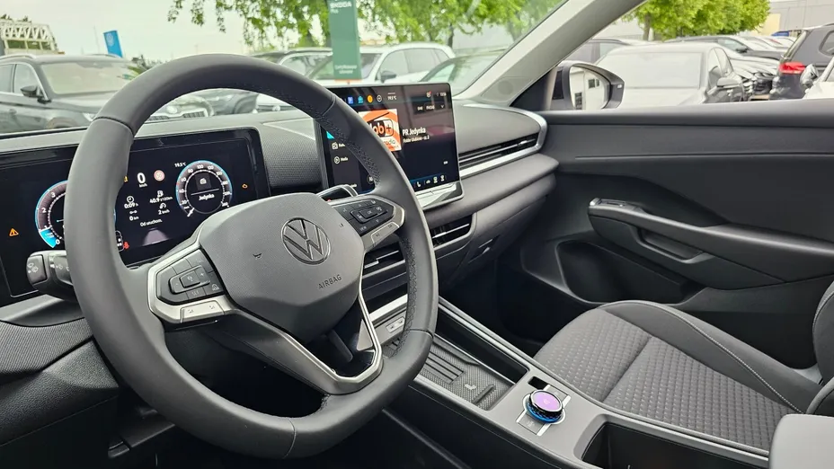 VOLKSWAGEN T-ROC T-ROC 1.5 eTSI Life DSG Nowy