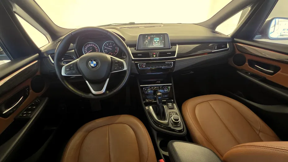 BMW Seria 2 218d GT Luxury Line aut