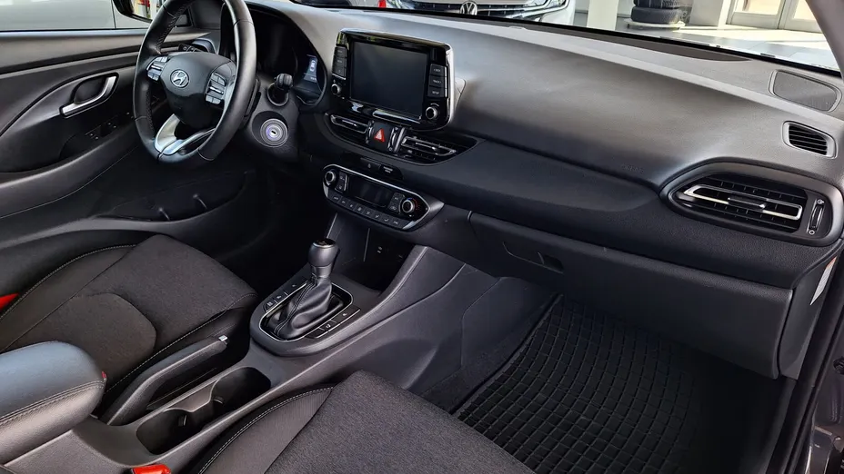 HYUNDAI i30 i30 1.5 T-GDI 48V Smart DCT