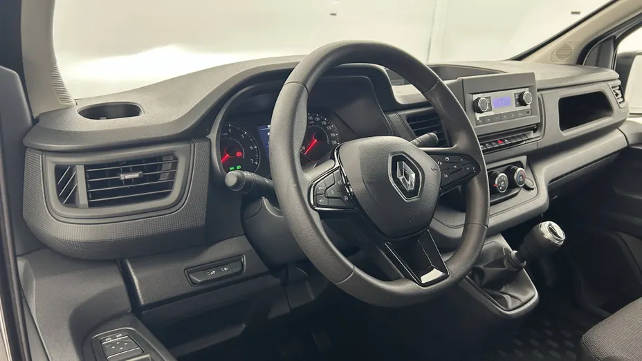 RENAULT Trafic -