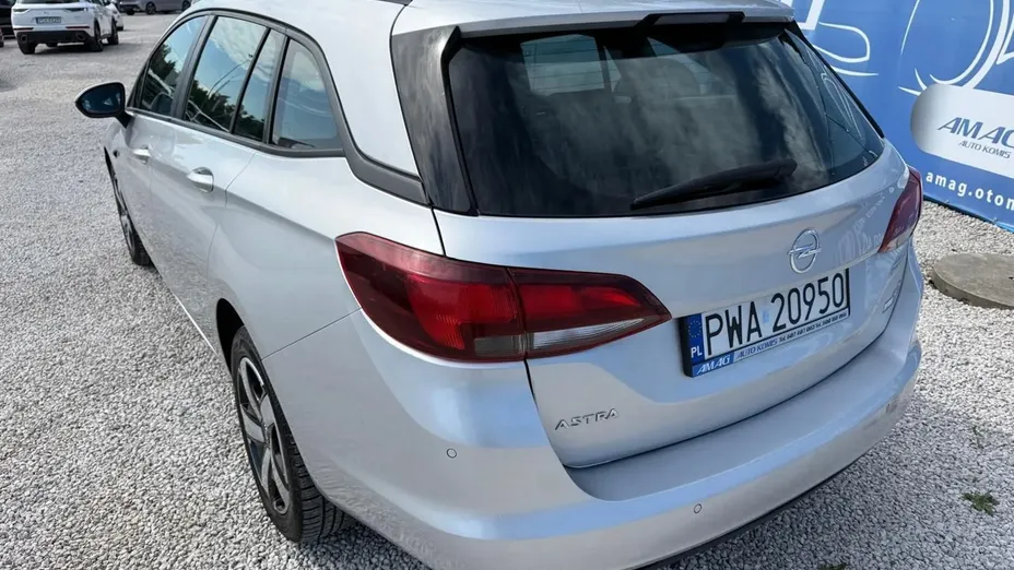 OPEL Astra -