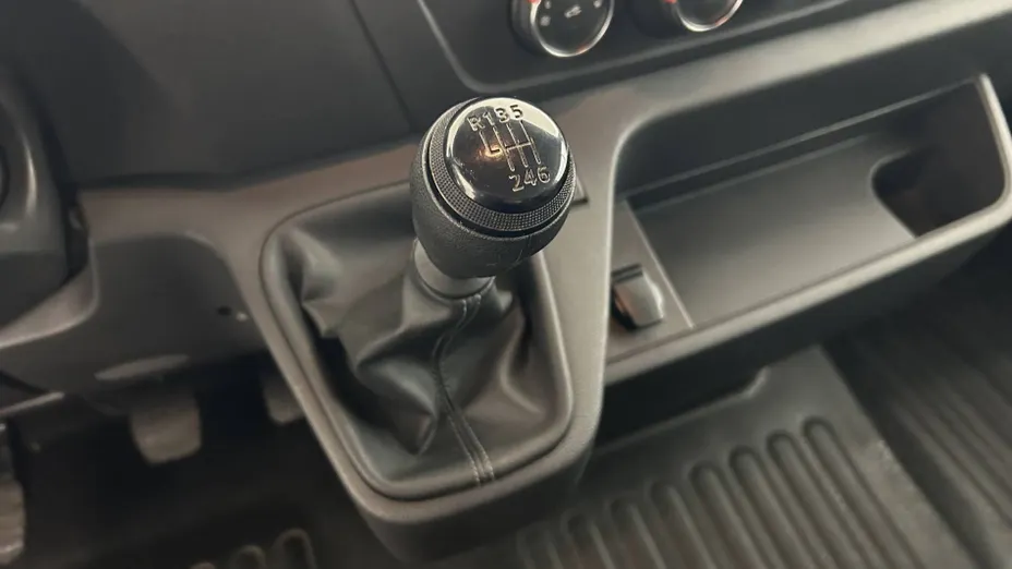 RENAULT Master -