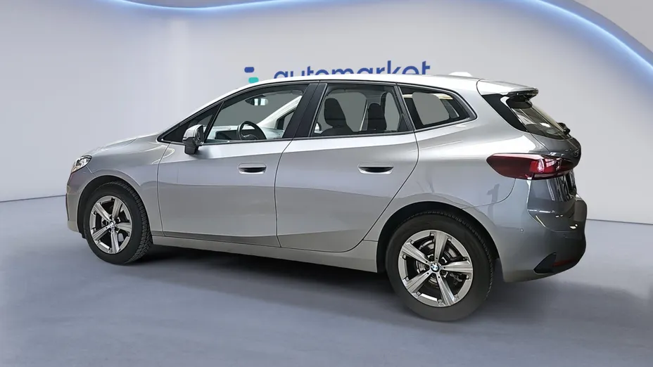 BMW Seria 2 218i aut