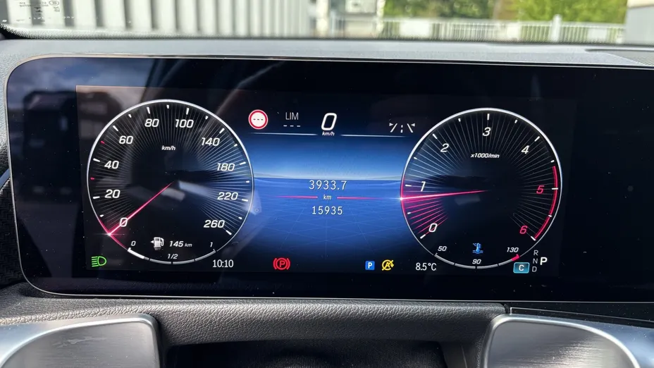 MERCEDES-BENZ GLB GLB 200 d 4-Matic AMG Line 8G-DCT
