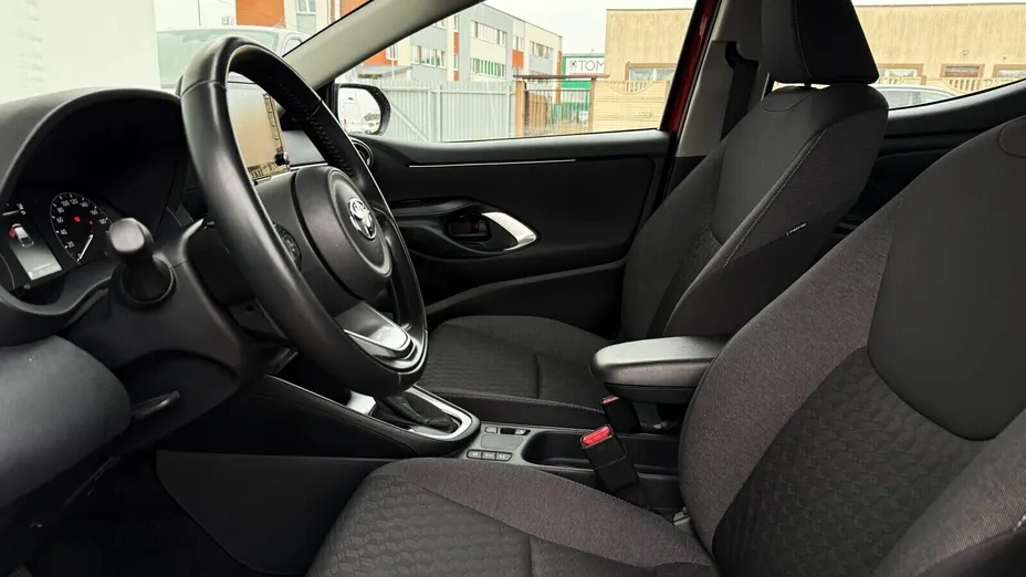 TOYOTA Yaris Yaris 1.5 Comfort CVT