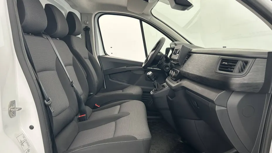 RENAULT Trafic -