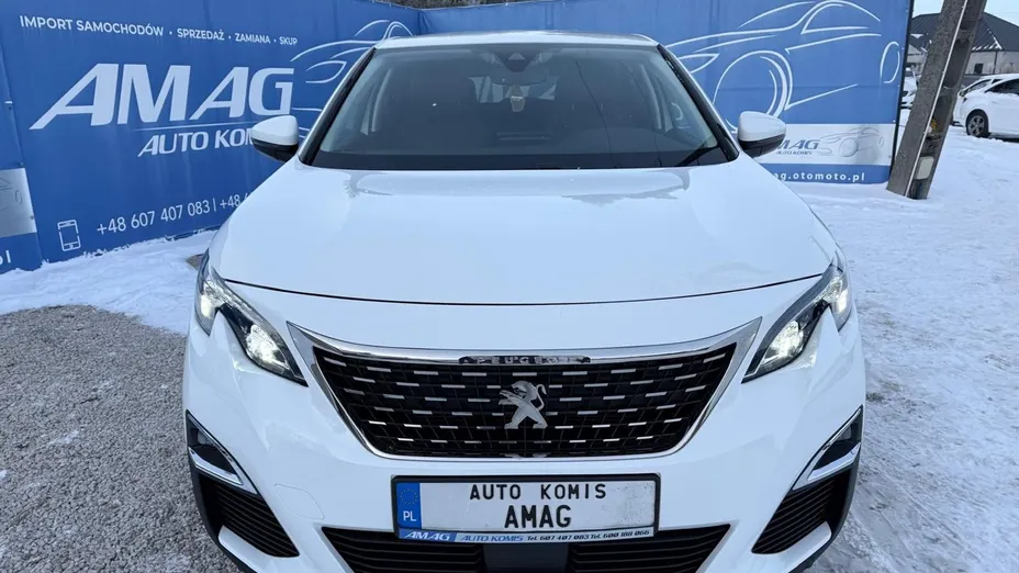 PEUGEOT 3008 -
