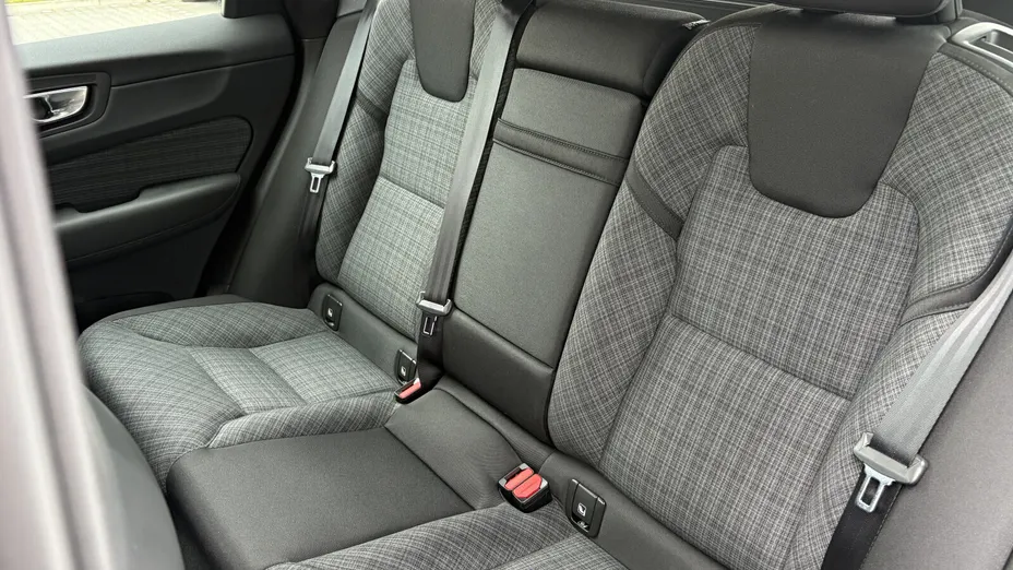 VOLVO XC60 XC60 B4 B Core aut