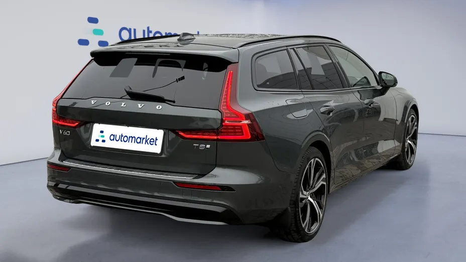 VOLVO V60 V60 T8 AWD Plug-In Hybrid Ultra Dark aut