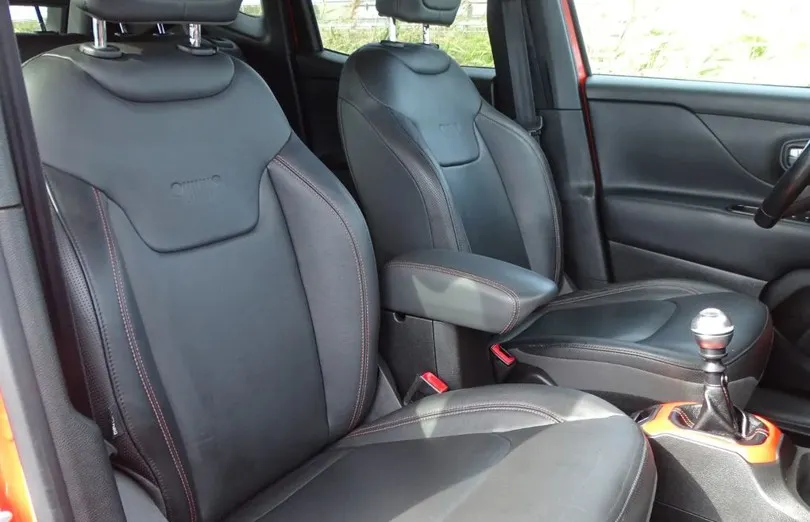 JEEP Renegade -