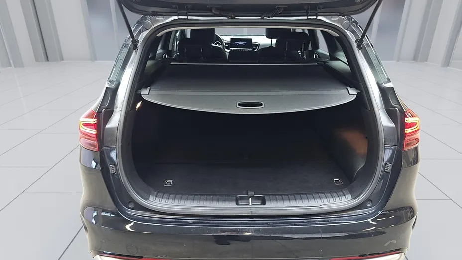 KIA Cee'd Ceed 1.6 GDI PHEV Business Line DCT