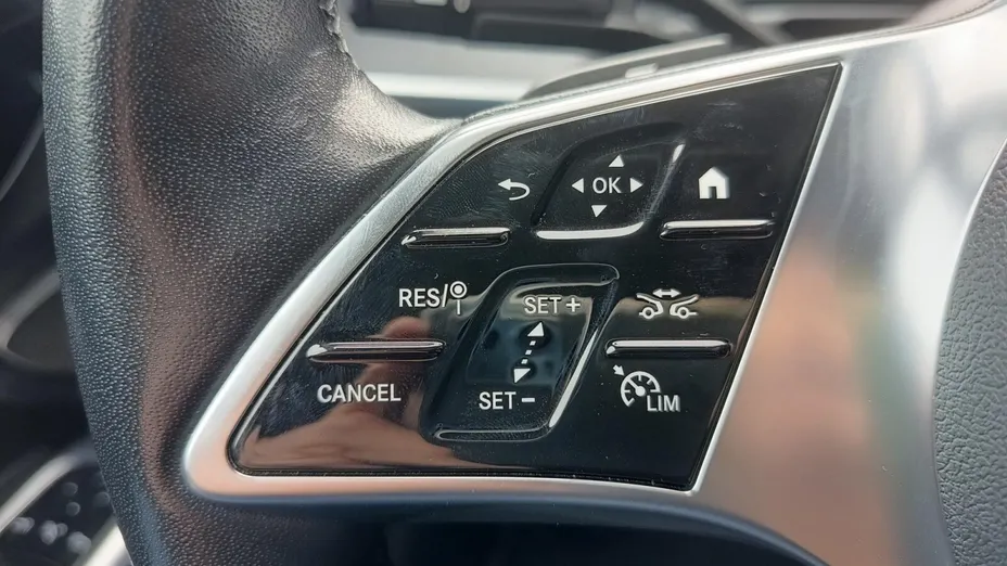 MERCEDES-BENZ C Klasa C 300 mHEV 4-Matic Avantgarde