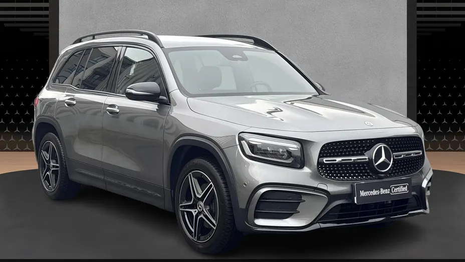 MERCEDES-BENZ GLB GLB 200 mHEV AMG Line 7G-DCT