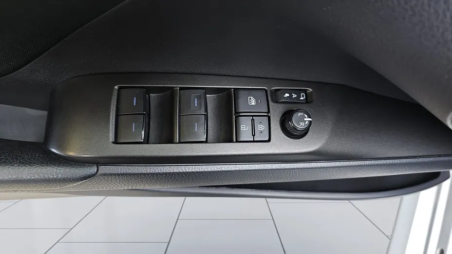 TOYOTA Camry Camry 2.5 Hybrid Comfort CVT