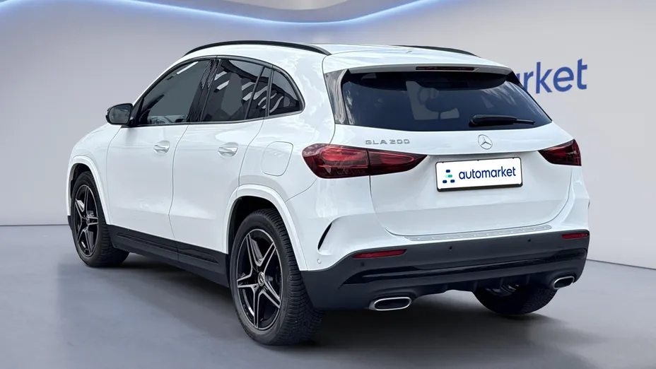 MERCEDES-BENZ GLA GLA 200 mHEV AMG Line 7G-DCT