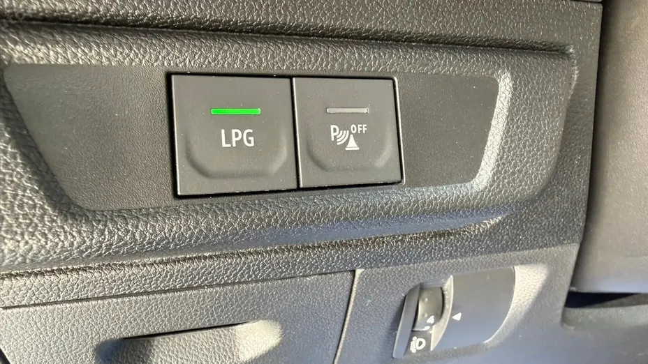 DACIA Sandero -