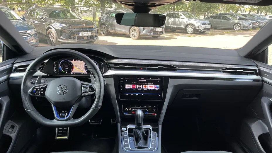 VOLKSWAGEN Arteon Arteon 2.0 TSI 4Motion R DSG